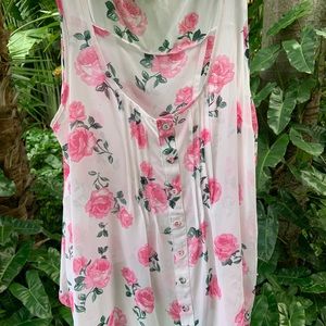 Torrid Sz 0 Pink Roses Blouse-Style Tank